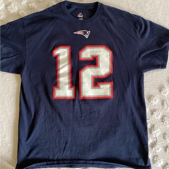 Majestic Other - NFL New England Patriots Tom Brady Majestic Name & Number T Shirt Size XL
@16